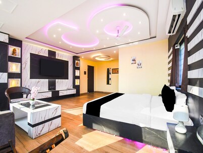 Super Deluxe Room Super Collection O