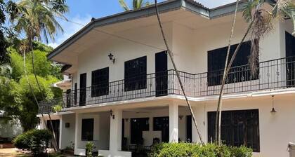 Mavick Gardens Apartment for rent perday