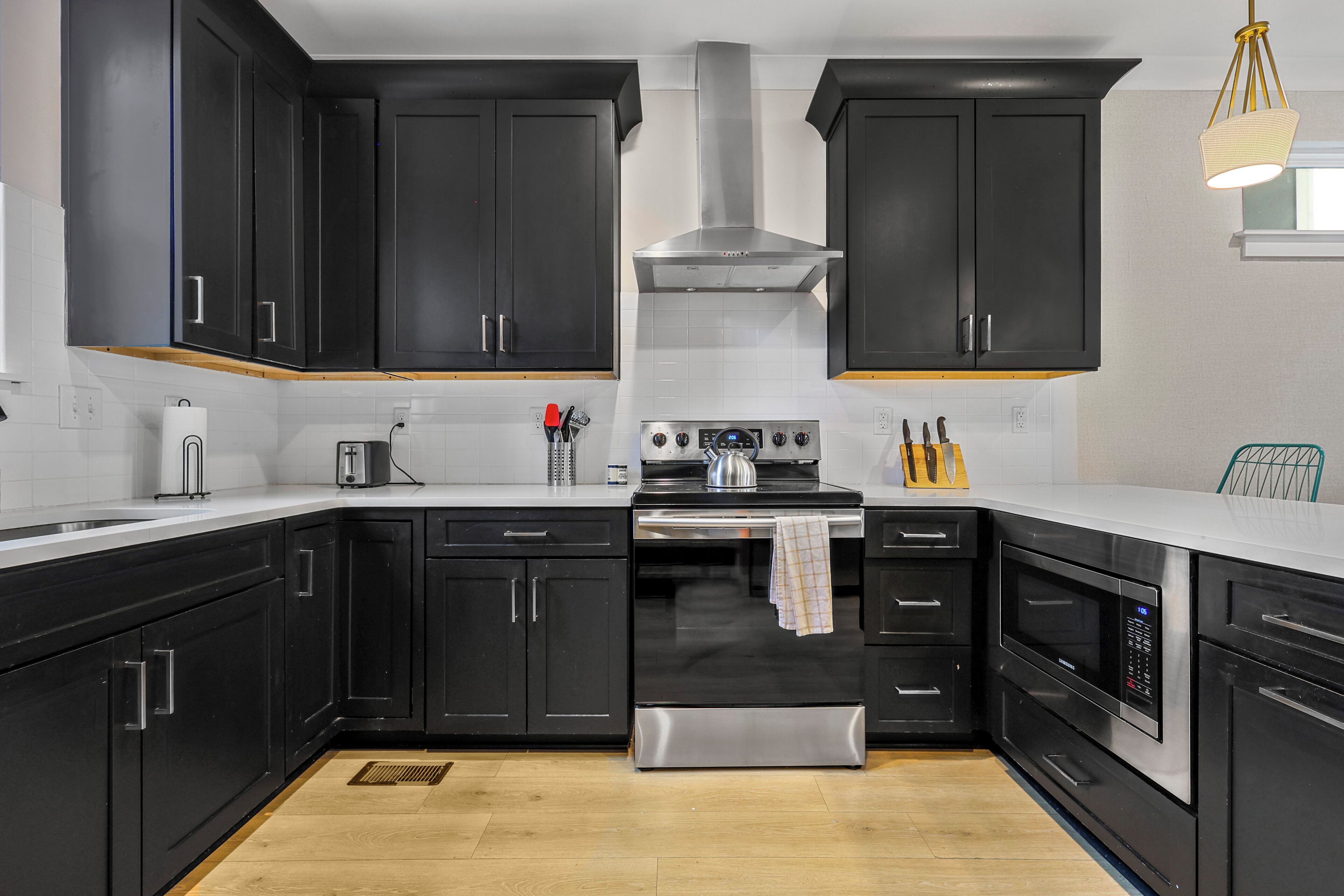 Microwave, oven, stovetop, dishwasher