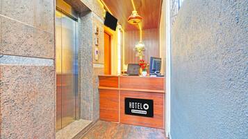 House | Reception