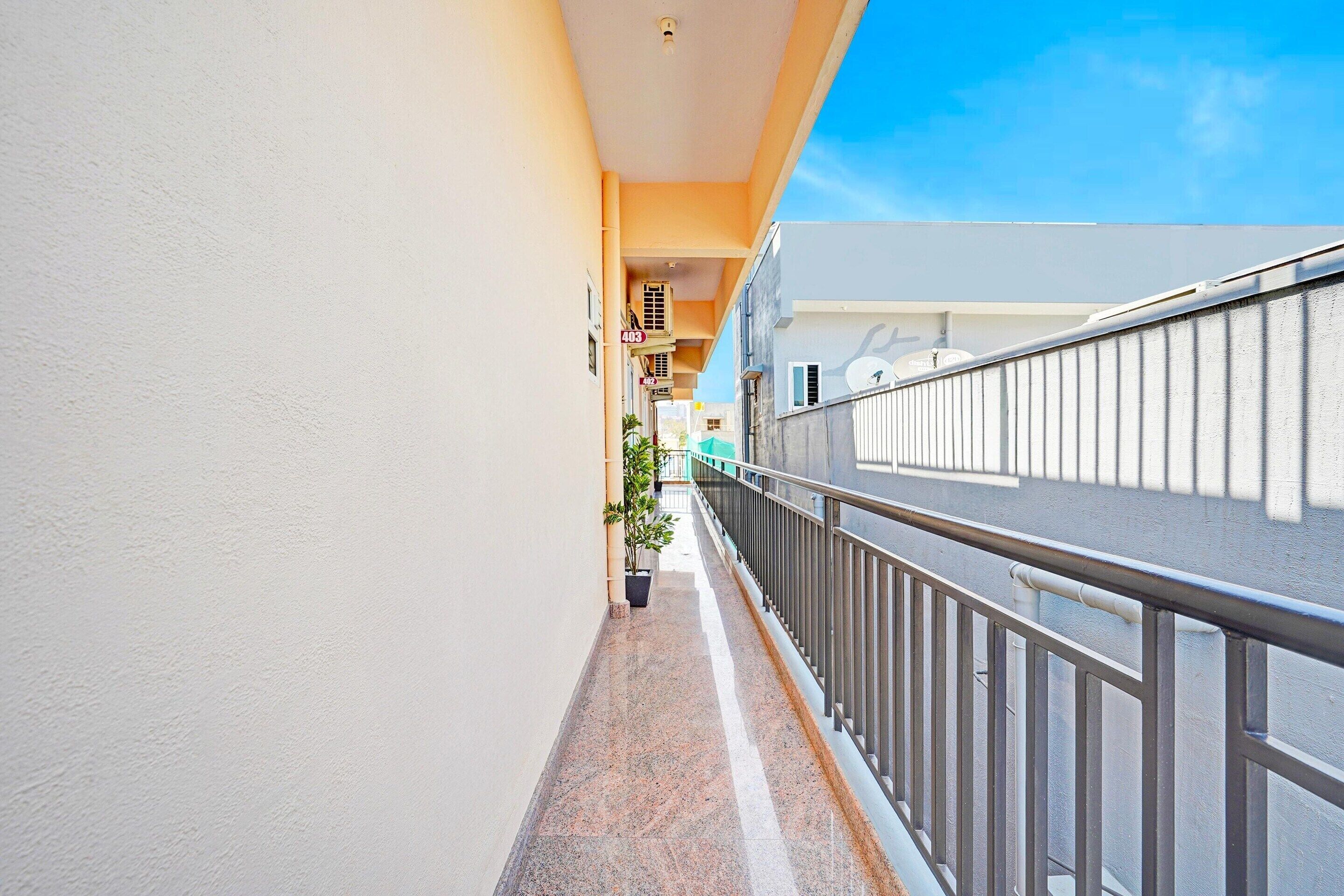 House | Balcony