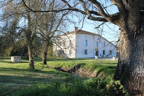 Exterior - Charming house with swimming pool in the quiet Gers countryside (Fleurance)