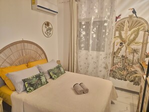 1 bedroom, WiFi, bed sheets - A bird's paradise Cozy country bungalow (Saint-François)