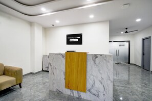 House | Reception - Deluxe With Twin Bedtownhouse Saroornagar (Hyderabad)