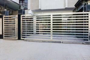 Reception - Deluxe Super Collection O Gol Park Atala (Prayagraj)