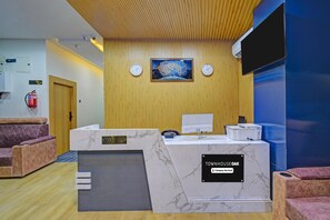 House | Reception - Super Townhouse OAK Banjara Hills (Hyderabad)