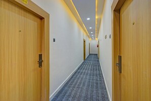 House | Interior - Super Townhouse OAK Banjara Hills (Hyderabad)