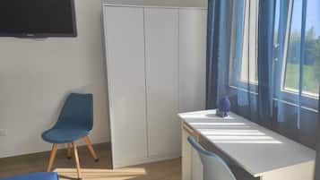 Suite, Garden View | Interior