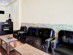 ハウス | ロビー