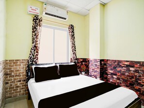 House | 1 bedroom - Classic With Balcony Ganeshguri Nayanpur (Guwahati)