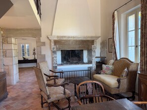 Interior - Villa Malbec, exceptional home 10 min from Cahors. 17c and 19c restored Villa (Cahors)