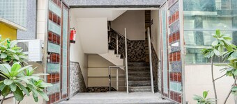Classic With Balconysuper Hotel O Rohini Sector 24