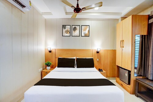 Classic With Balcony Hotel O Rohini Sector 24