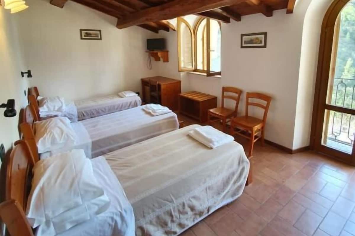 トリプルルーム