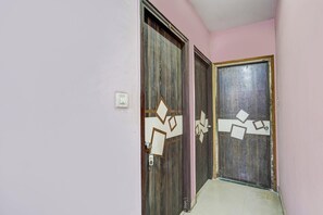 House | Interior - Saver Singlerelax Guest House (Durgapur)