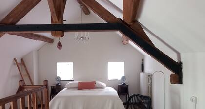 Charming gîte in Morvan Burgundy, pets welcome