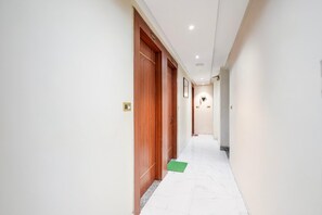 House | Interior - Deluxe Townhouse Kali Ghat Prayagraj (Prayagraj)