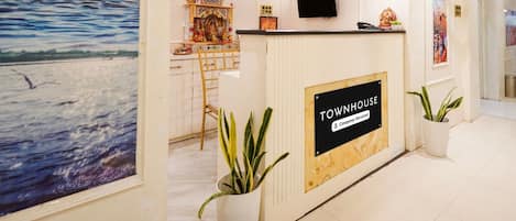 House | Reception