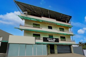 Exterior - Super Hotel O Kollamkudimughal Kakkanad (Kanayannur)