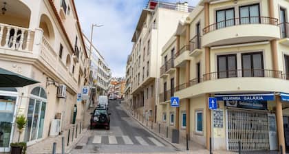 Beach Apartment for 4 in Sesimbra