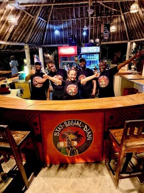 Bar (on property) - Staysocial Diani-Backpackers &Social Hub (Diani Beach)