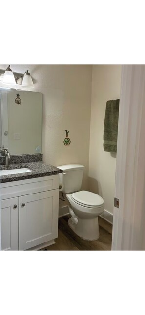 Dusche, Handtücher, Seife, Toilettenpapier