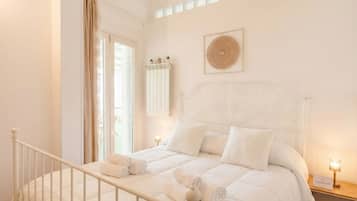 2 chambres, lit de bébé portatif