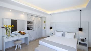 Pool View Apartment for 4 people with Private Terrace and outdoor Hot Tub | Con stile personalizzato, con arredamento individuale, Wi-Fi gratuito