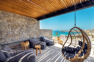 Executive Suite with Private Pool Sea View Private Terrace and Spa Bath | Βεράντα/αίθριο