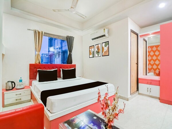 Classic With Twin Bed Hotel Paradise - Kolkata