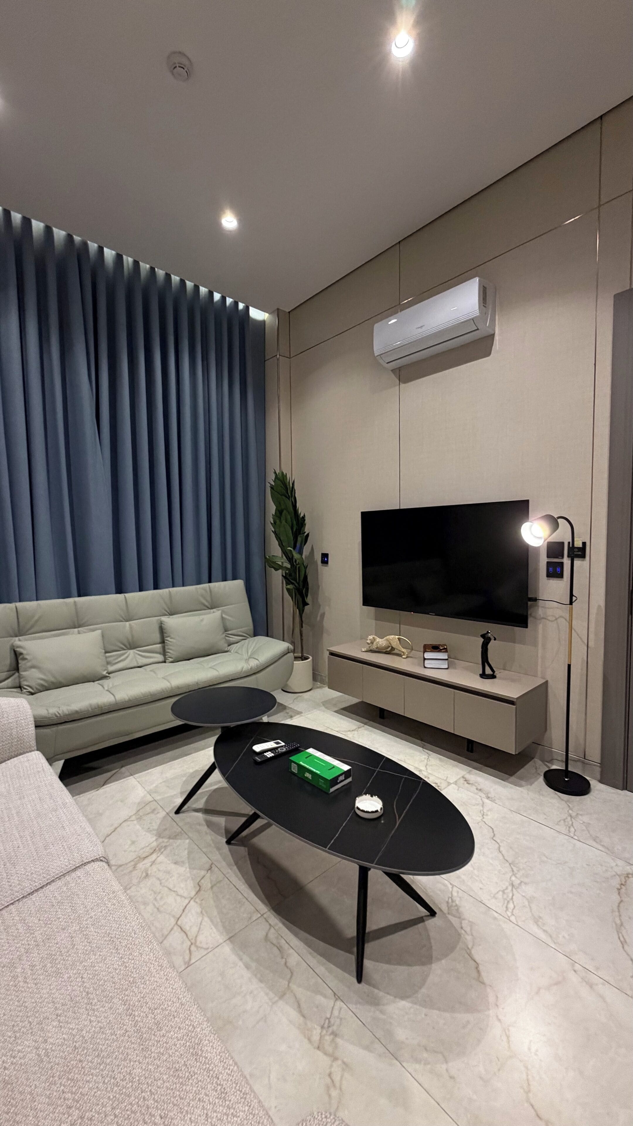 Apartamento, 2 quartos, acessível, para fumantes | Sala de estar