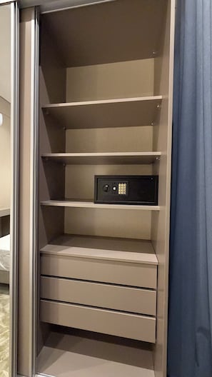 Apartamento, 2 quartos, acessível, para fumantes | Parte interna