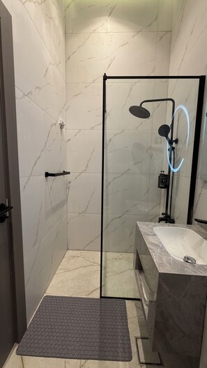 Departamento, 2 habitaciones, con acceso para personas discapacitadas, para fumadores | Baño