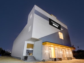 House | Exterior