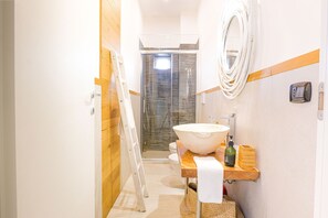 Hair dryer - Dimora Sardaro Apartment by BarbarHouse (Polignano a Mare)
