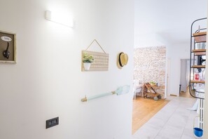 Interior - Dimora Sardaro Apartment by BarbarHouse (Polignano a Mare)