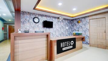 House | Reception