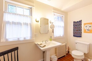 Hair dryer - Calma Azul ~ A Retreat in the Heart of C-Ville (Charlottesville)