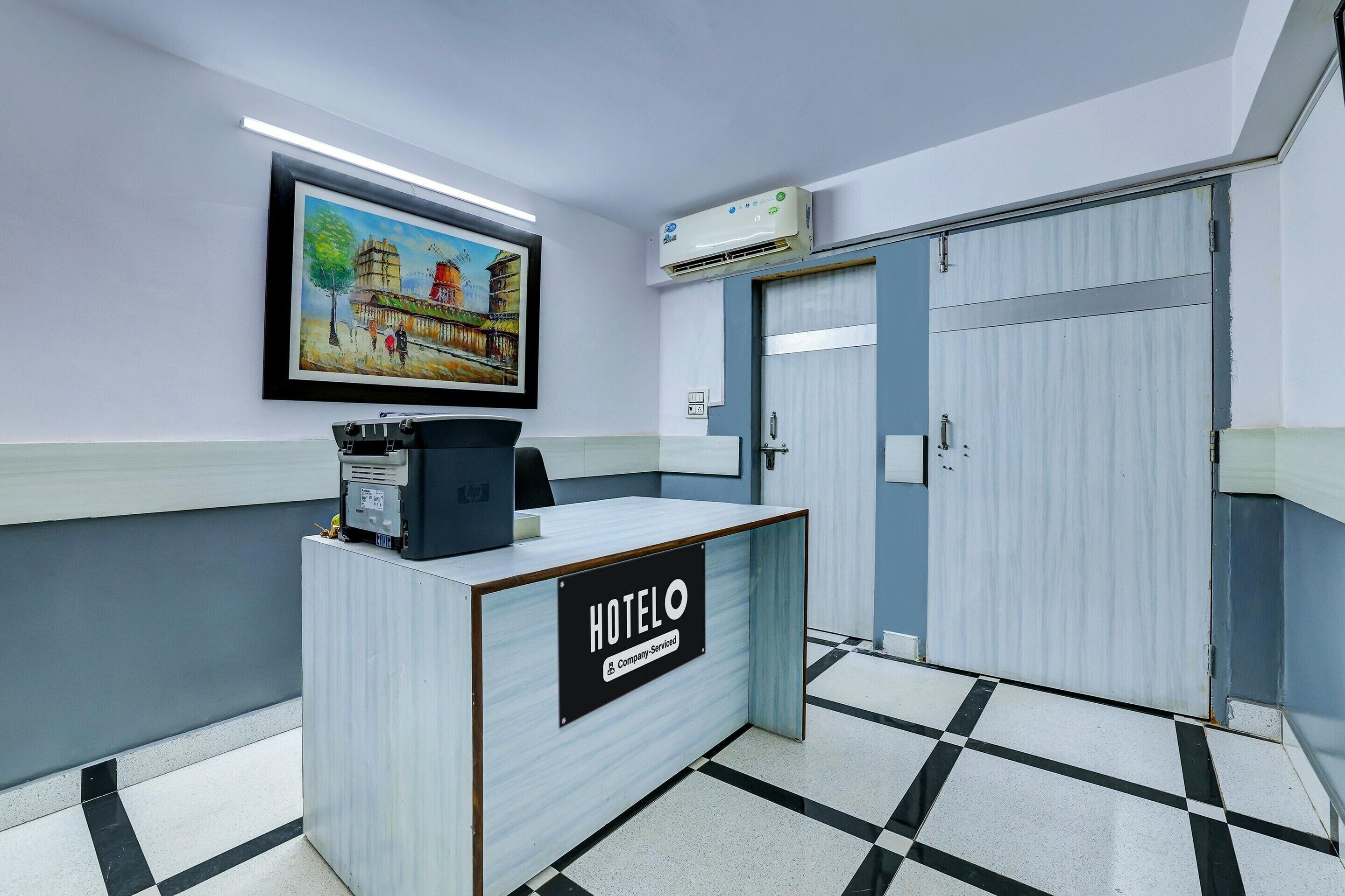 하우스 | 리셉션