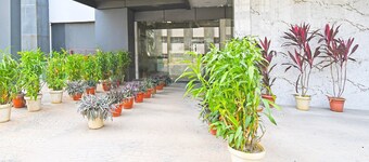 디럭스 타운하우스, 만체스와르 부바네스와르