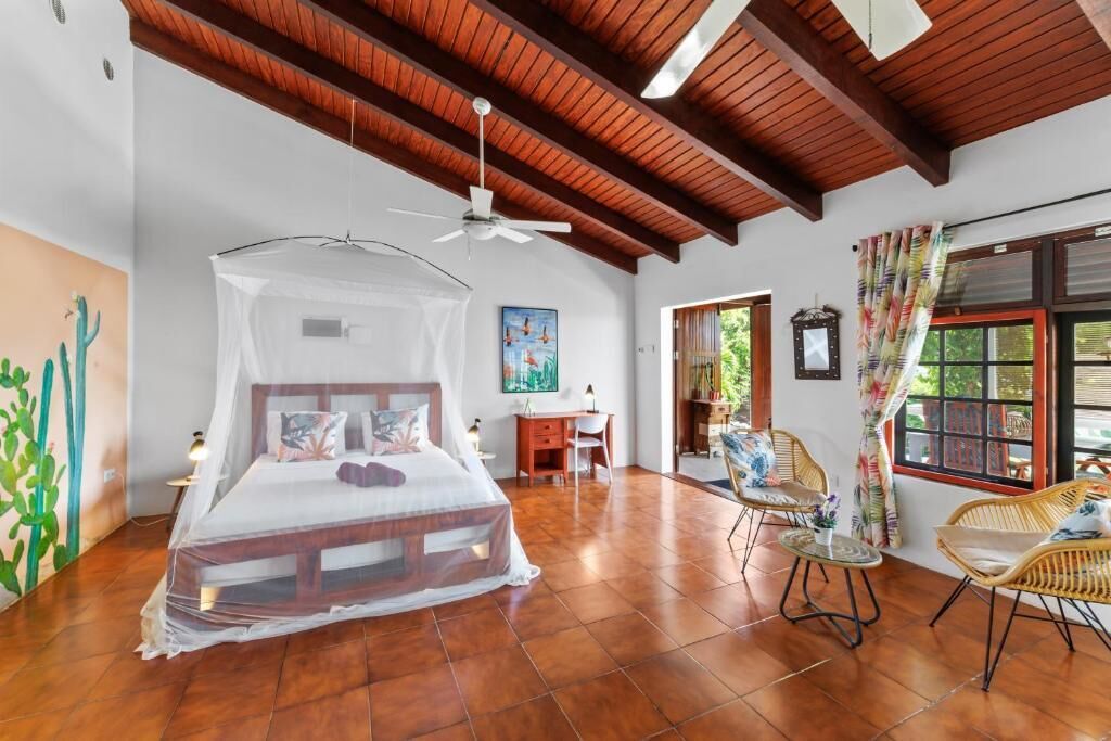 Monolocale comfort, vista piscina | Area soggiorno