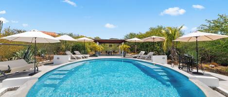 インフィニティ プール