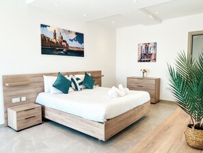 Villa, City View, Poolside | Iron/ironing board, free WiFi