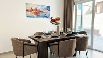 Villa, City View, Poolside | Dining