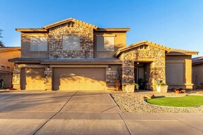 Exterior - Modern 5BR Laveen Retreat w/Pool, Games & BBQ Area (Phoenix)