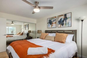 WiFi, bed sheets - Prime Scottsdale 2BR w/ Pool, BBQ, Near Old Town! (Scottsdale)