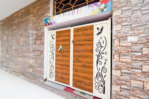 House | Reception - Deluxe Townhouse Civil Lines Prayagraj (Prayagraj)