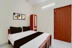 Room - Deluxe Collection O Prozone Mall Coimbatore (Coimbatore)