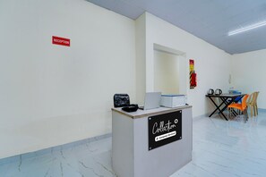 Reception - Deluxe Collection O Prozone Mall Coimbatore (Coimbatore)