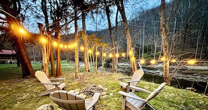 Rustic Riverfront Cabin on the Pigeon River - Mountain Views & Peaceful Retreat